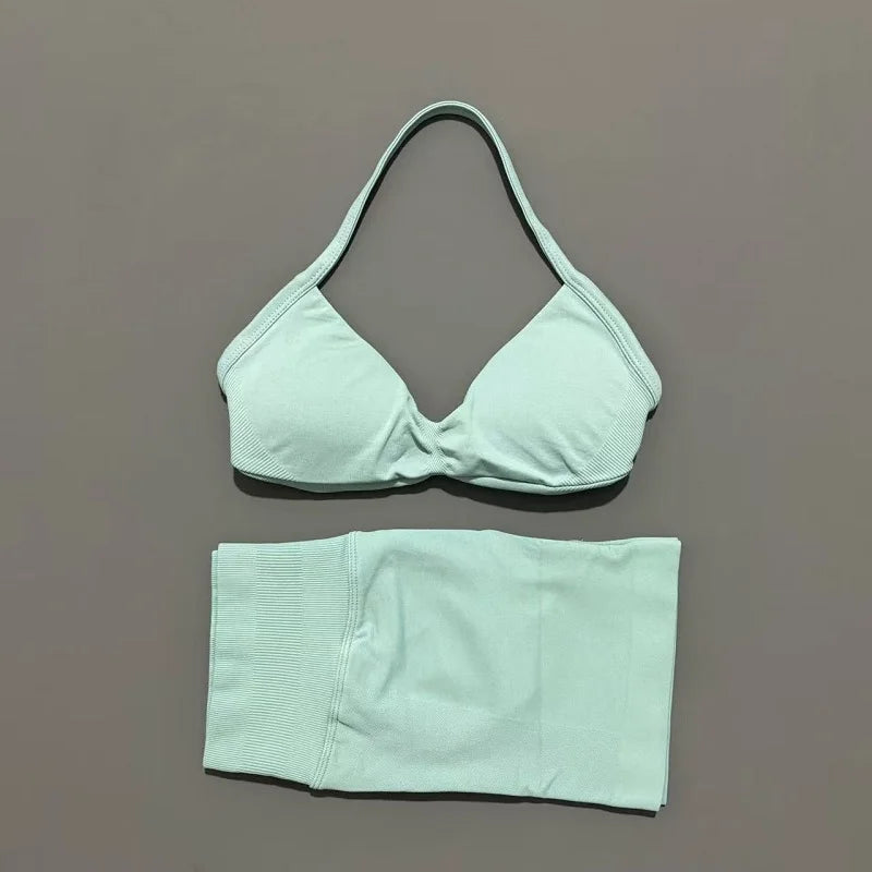Sculpted Seamless Strappy Performance Set