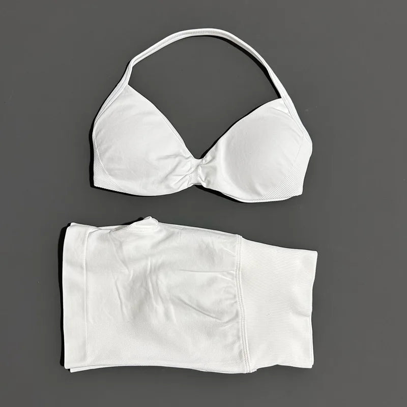 Sculpted Seamless Strappy Performance Set