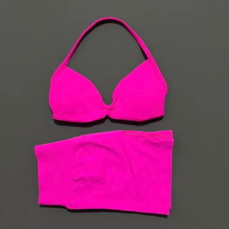 Sculpted Seamless Strappy Performance Set