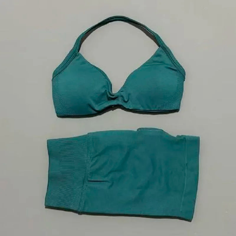 Sculpted Seamless Strappy Performance Set
