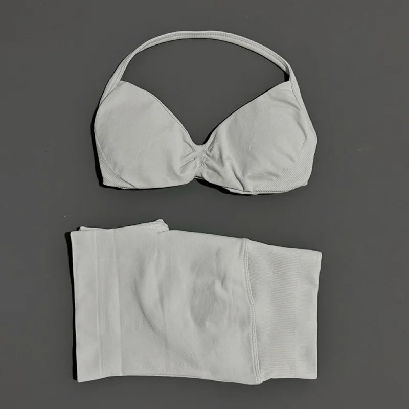 Sculpted Seamless Strappy Performance Set